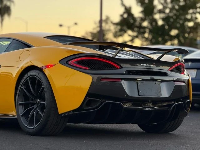 2016 McLaren 570S - Image 9 of 12