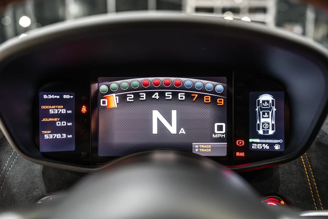 2016 McLaren 570S - Image 12 of 12