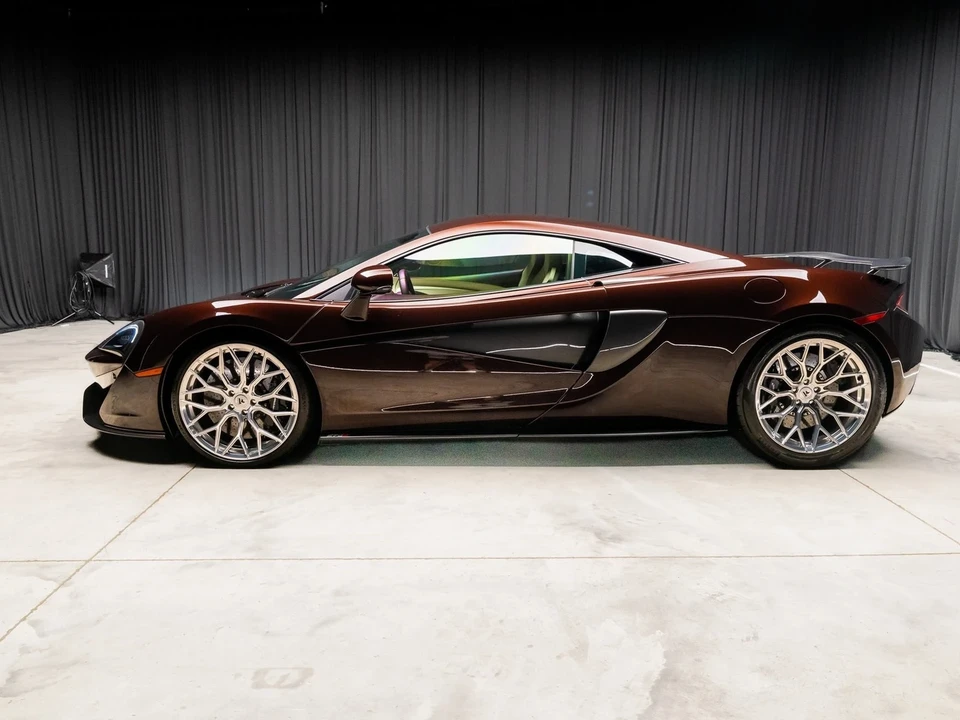 2016 McLaren 570S - Image 12 of 12