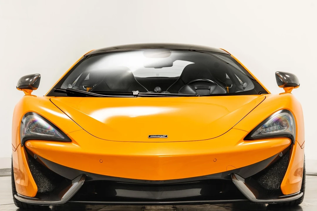 2016 McLaren 570 - Image 4 of 21