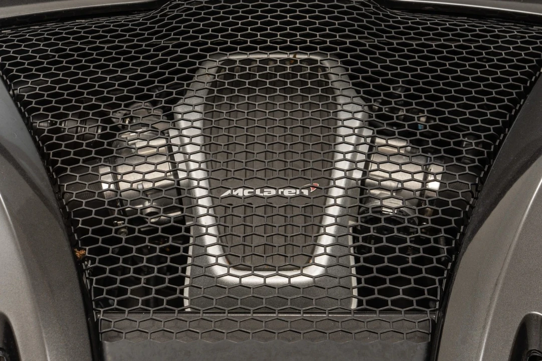 2016 McLaren 570 - Image 12 of 21