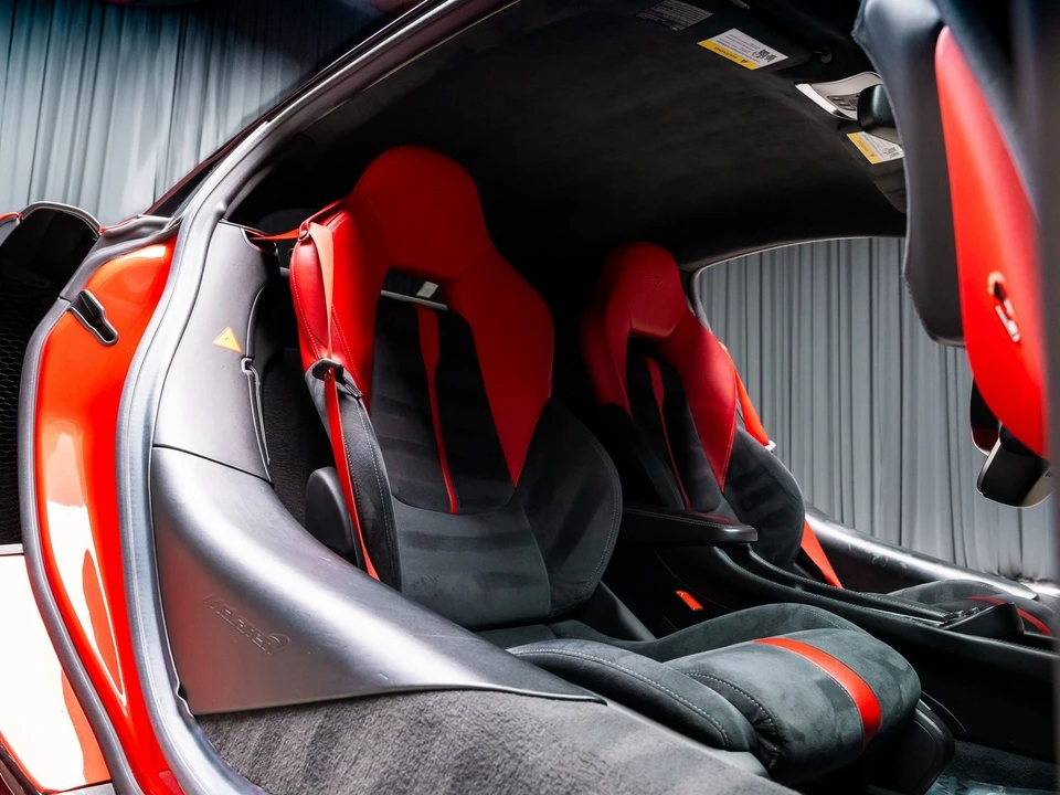 2016 McLaren 570 - Image 6 of 12