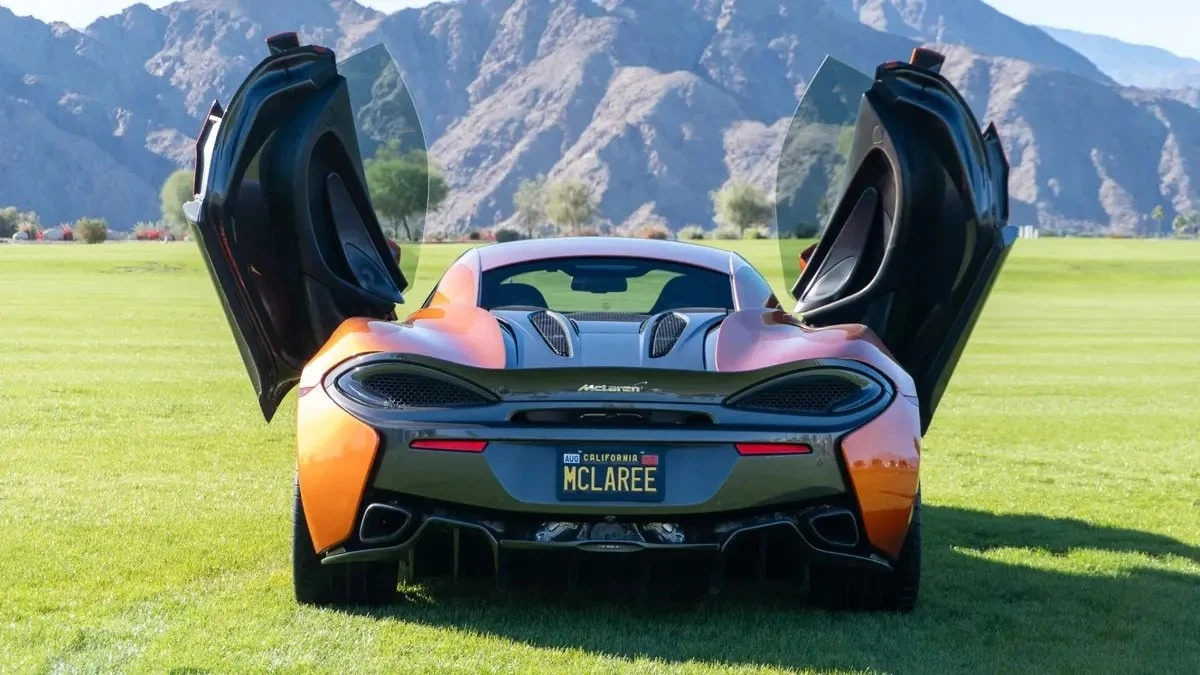 2016 McLaren 570 - Image 12 of 21