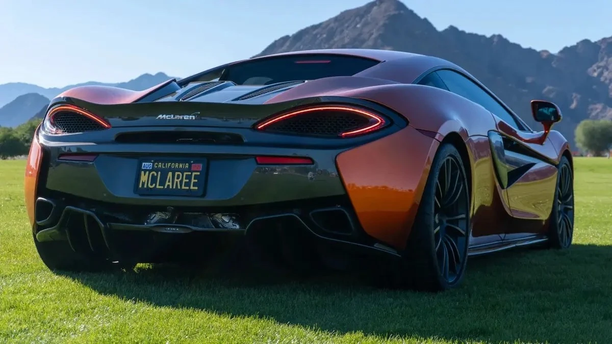 2016 McLaren 570 - Image 18 of 21
