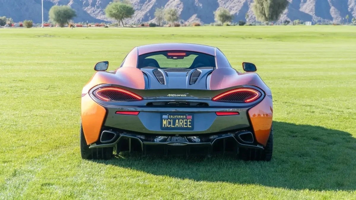 2016 McLaren 570 - Image 15 of 21