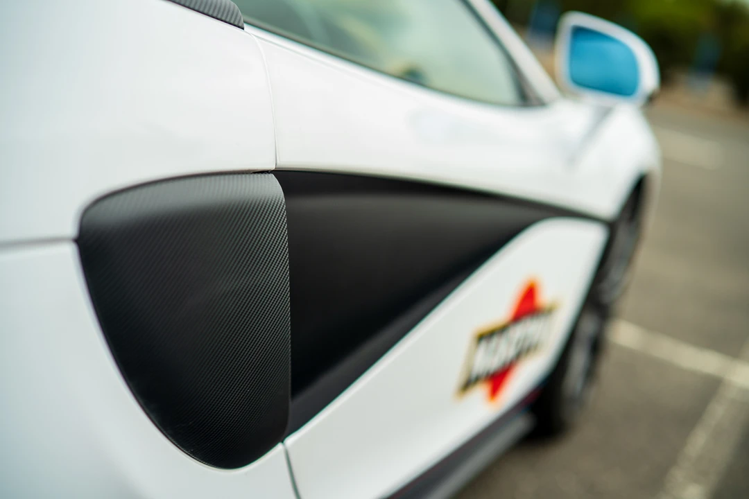 2016 McLaren 570S - Image 13 of 31