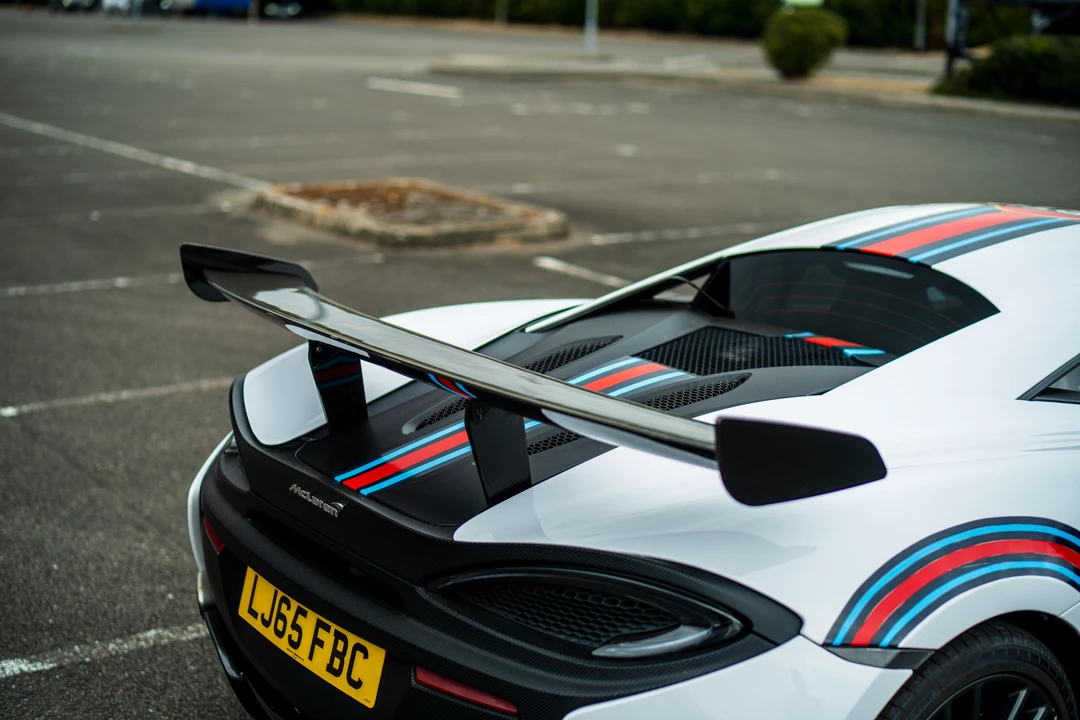 2016 McLaren 570S - Image 27 of 31