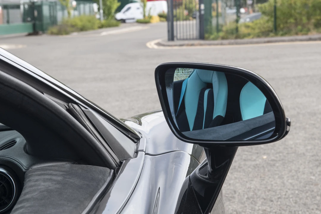 2016 McLaren 570S - Image 30 of 31