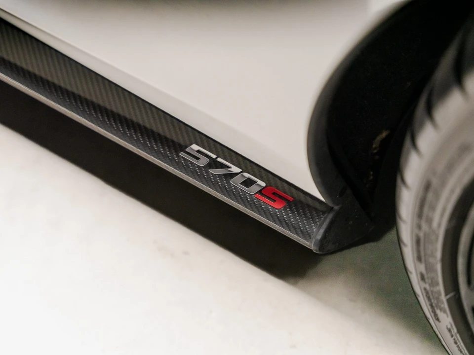 2016 McLaren 570S - Image 6 of 12