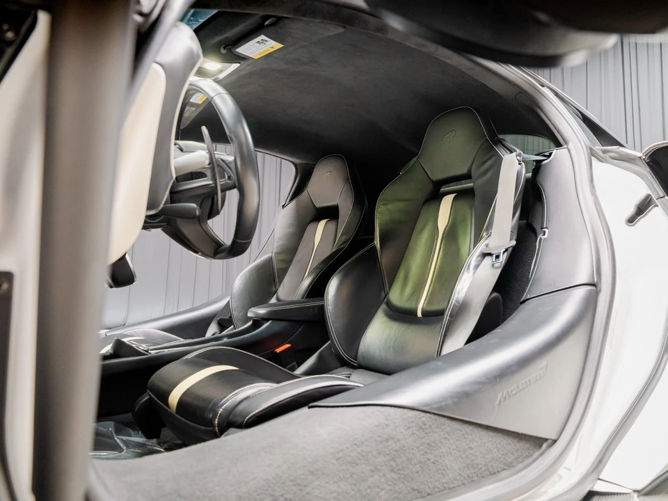 2016 McLaren 570S - Image 5 of 12