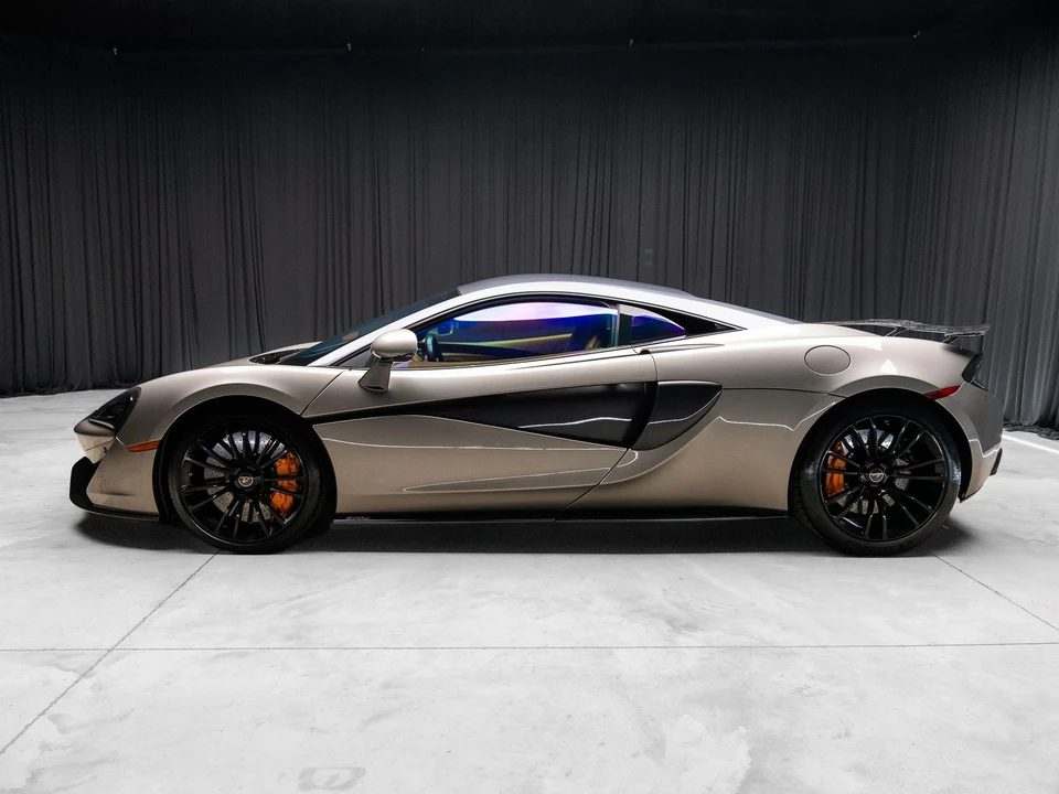 2016 McLaren 570S - Image 12 of 21