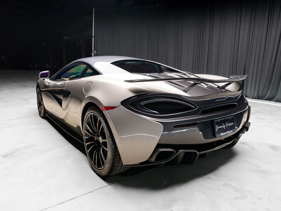 2016 McLaren 570S - Image 13 of 21