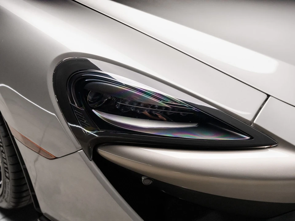 2016 McLaren 570S - Image 20 of 21