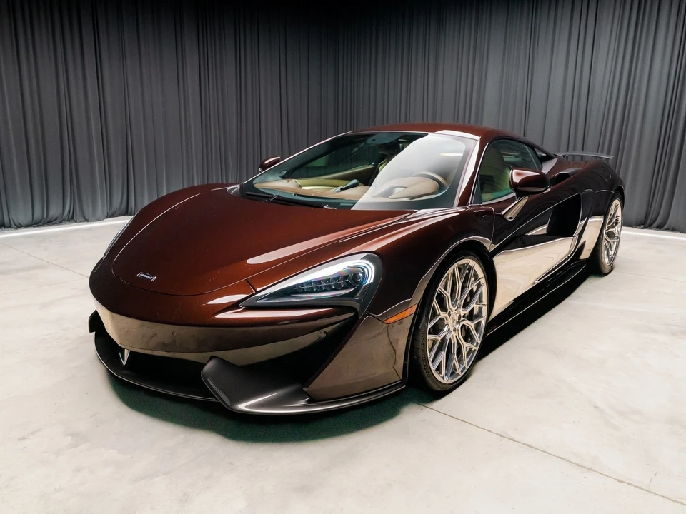 2016 McLaren 570S - Image 11 of 12