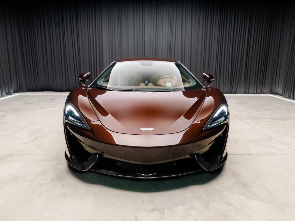 2016 McLaren 570S - Image 10 of 12