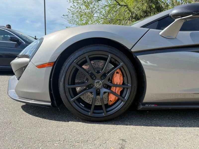 2016 McLaren 570S - Image 9 of 12