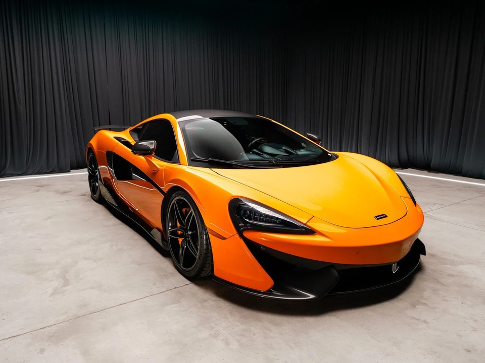 2016 McLaren 570S - Image 9 of 21