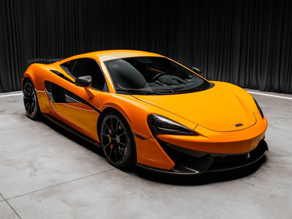 2016 McLaren 570S - Image 19 of 31