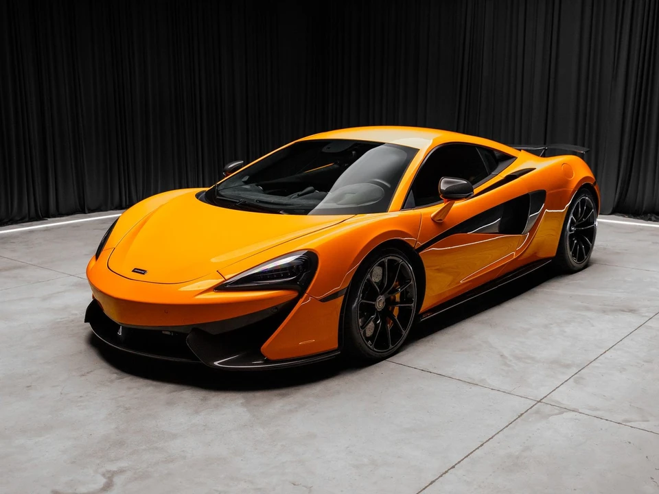 2016 McLaren 570S - Image 25 of 31