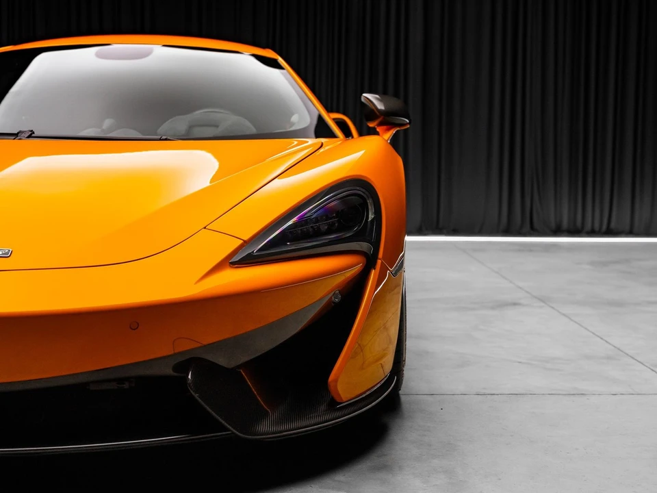 2016 McLaren 570S - Image 24 of 31
