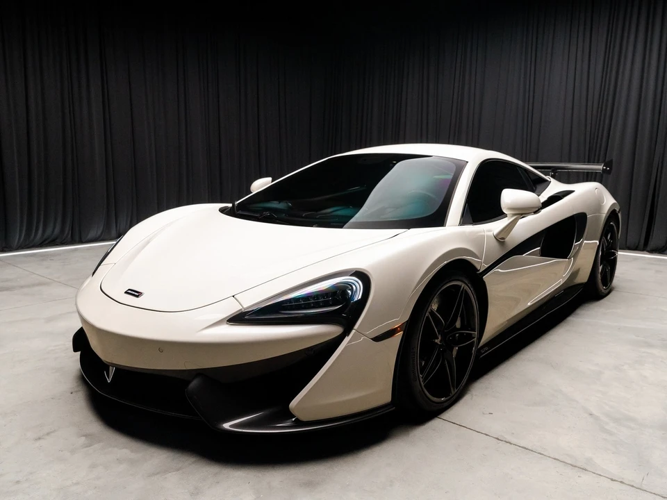2016 McLaren 570S - Image 12 of 12