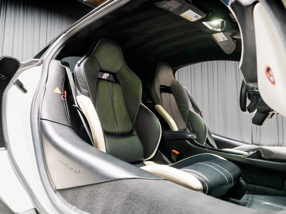 2016 McLaren 570S - Image 5 of 12