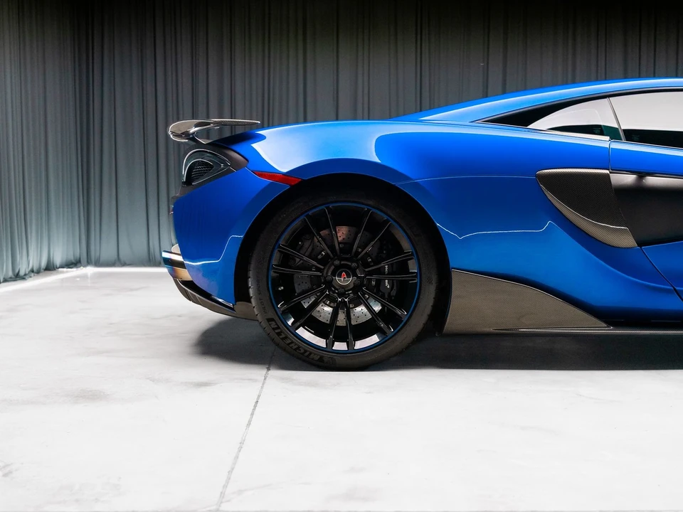 2016 McLaren 570S - Image 30 of 31