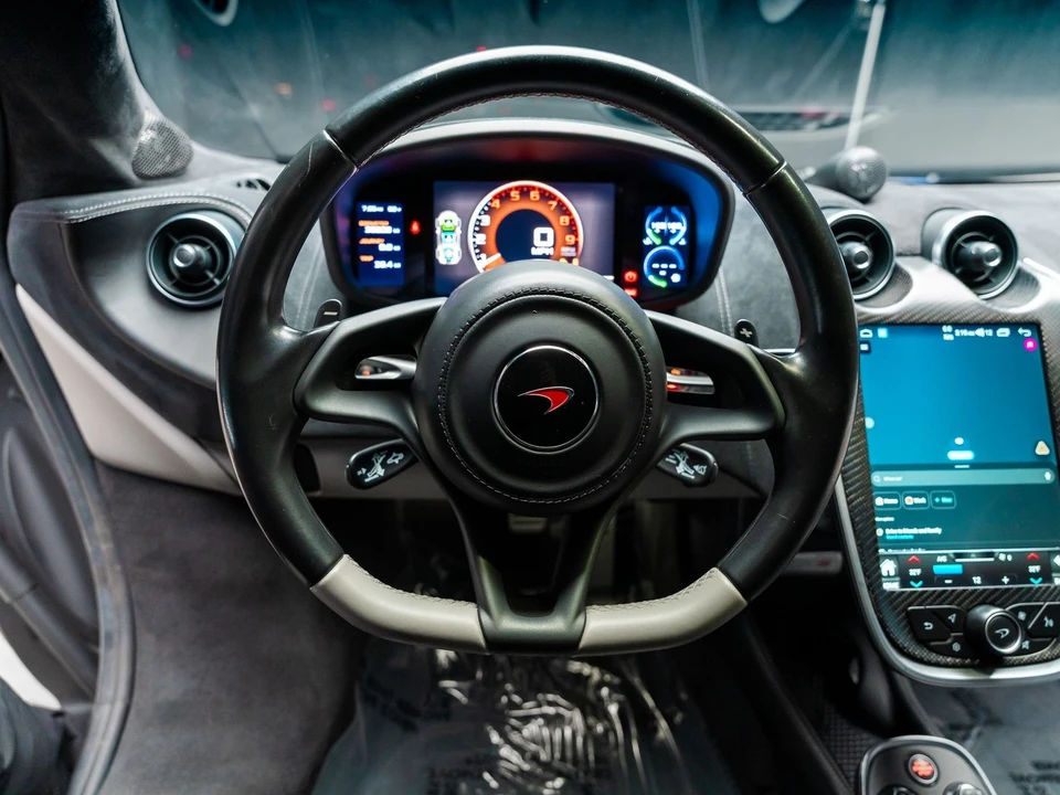 2016 McLaren 570S - Image 6 of 21