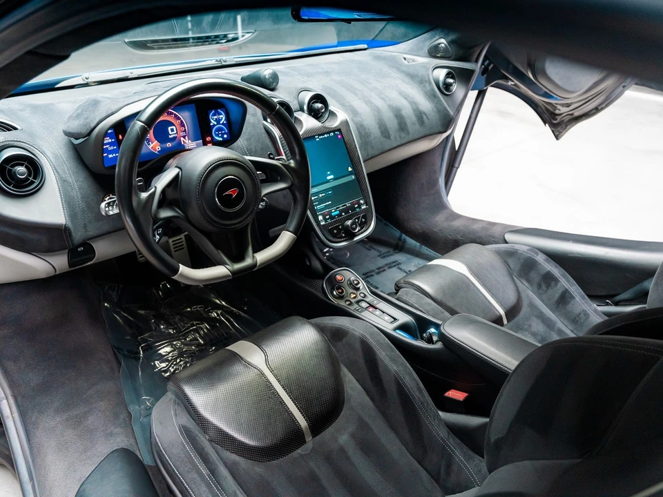 2016 McLaren 570S - Image 5 of 31