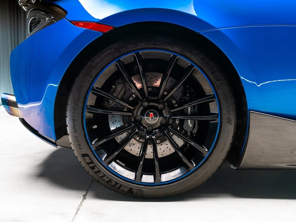 2016 McLaren 570S - Image 31 of 31