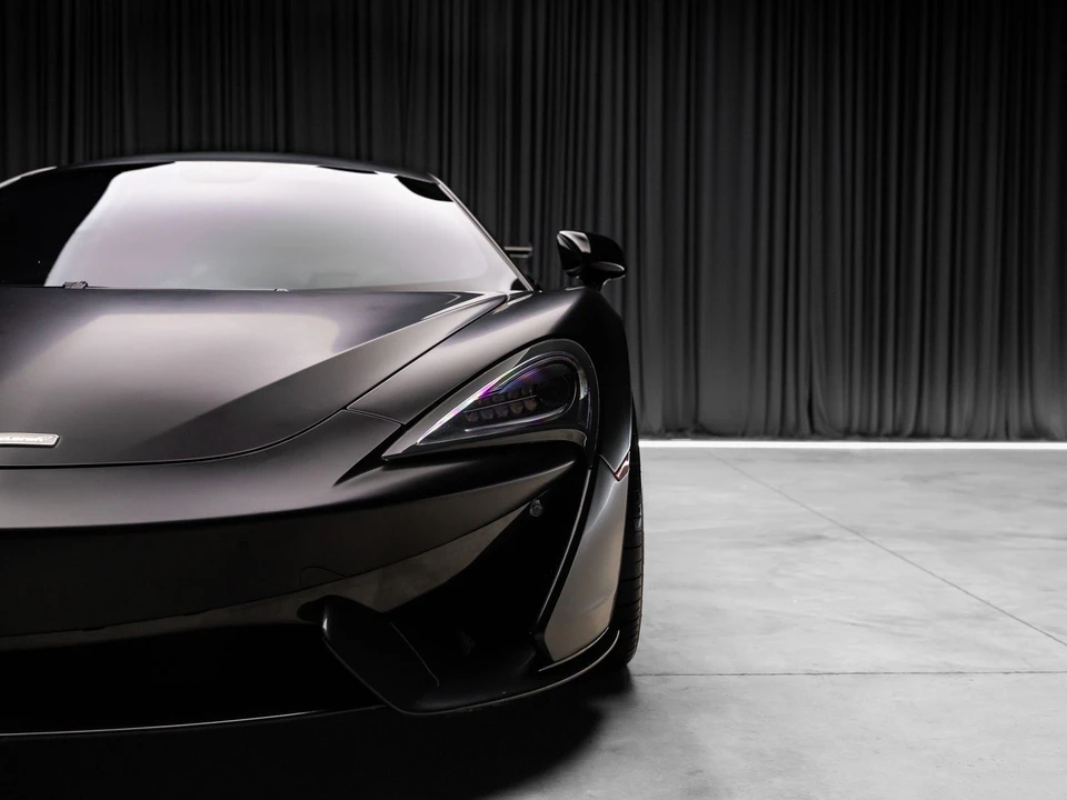 2016 McLaren 570S - Image 22 of 31