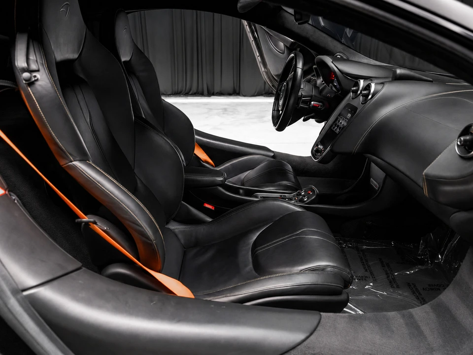 2016 McLaren 570S - Image 7 of 31