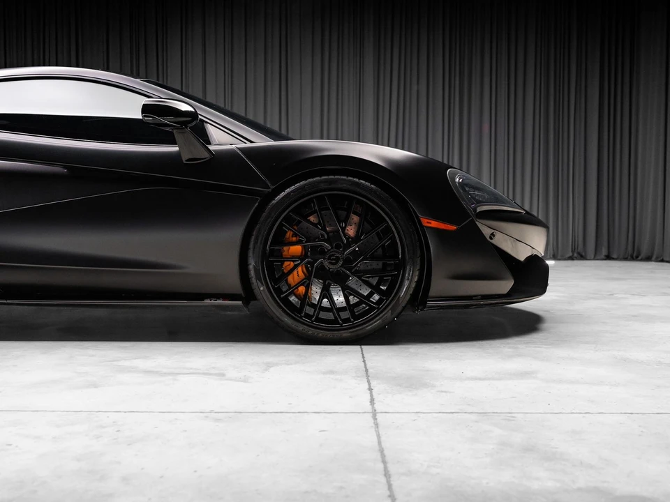 2016 McLaren 570S - Image 27 of 31