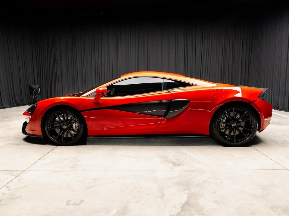 2016 McLaren 570S - Image 14 of 21