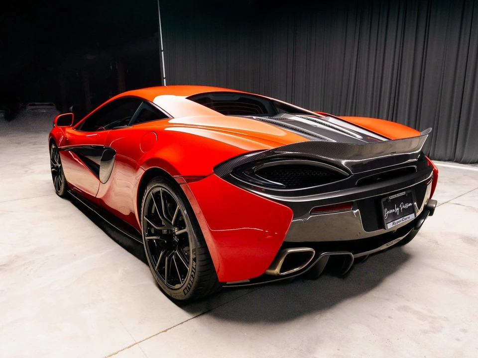 2016 McLaren 570S - Image 15 of 21