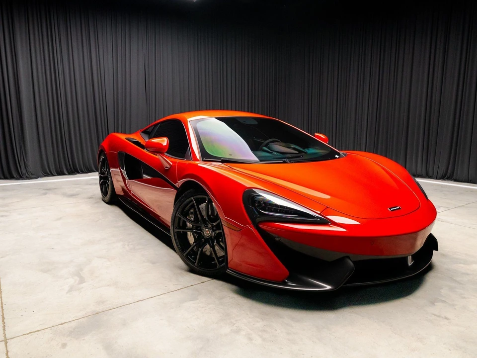 2016 McLaren 570S - Image 9 of 21