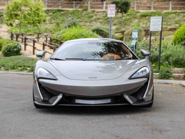 2016 McLaren - Image 9 of 31