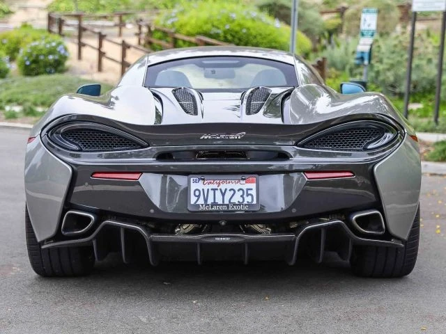 2016 McLaren - Image 5 of 31