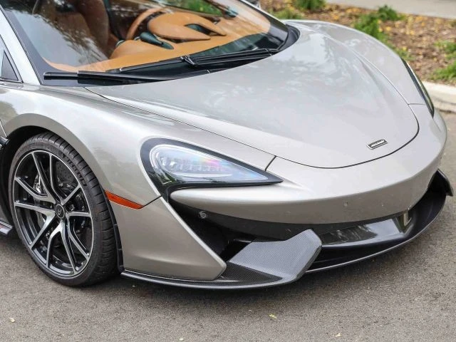 2016 McLaren - Image 10 of 31