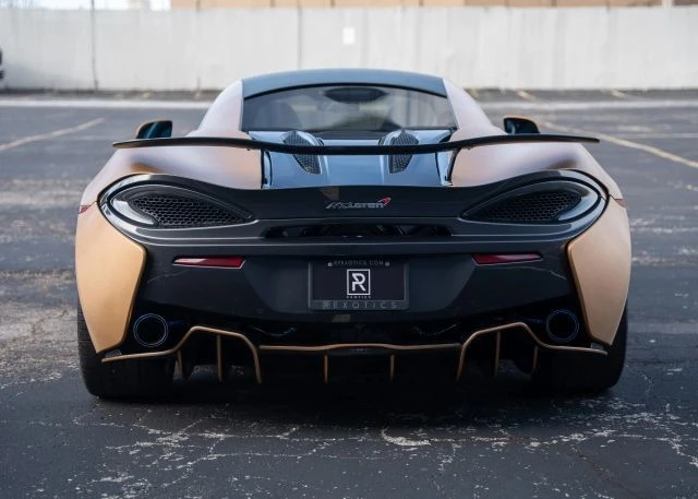 2016 McLaren 570S - Image 10 of 18