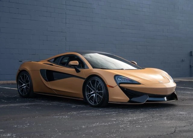 2016 McLaren 570S - Image 8 of 18