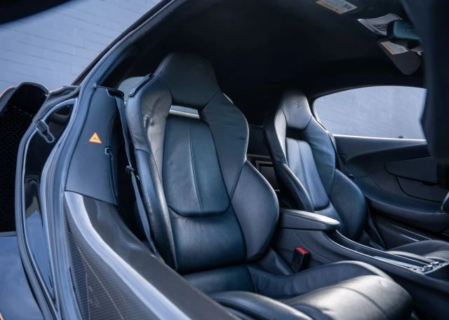 2016 McLaren 570S - Image 3 of 18