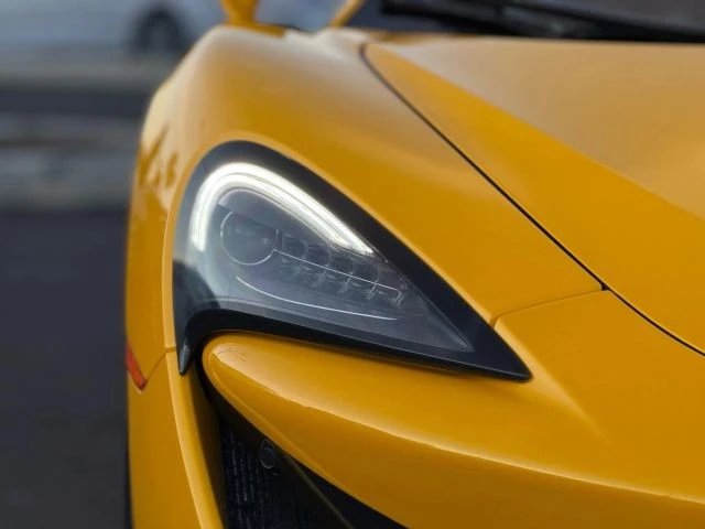 2016 McLaren 570S - Image 6 of 21