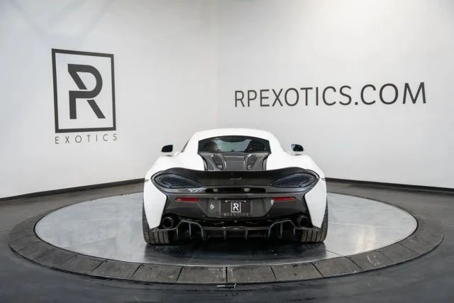 2016 McLaren 570S - Image 11 of 21