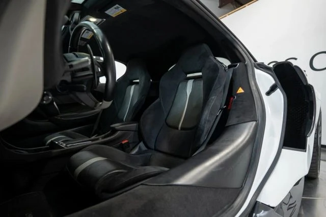 2016 McLaren 570S - Image 3 of 21