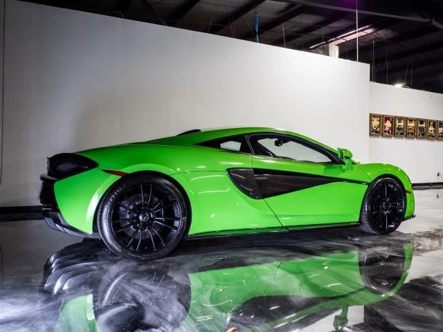 2016 McLaren 570S - Image 8 of 21