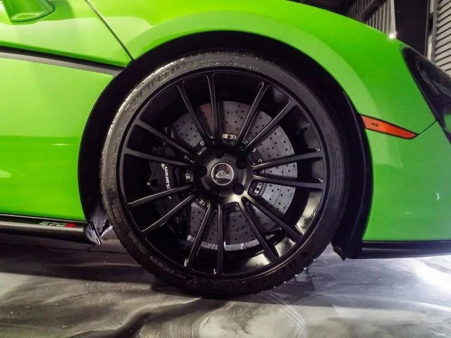 2016 McLaren 570S - Image 19 of 21