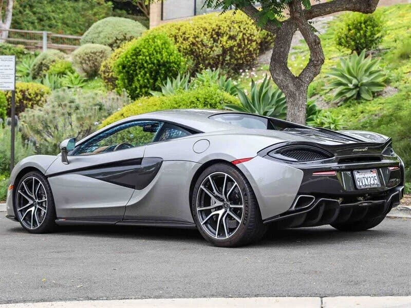 2016 McLaren 570S - Image 4 of 31