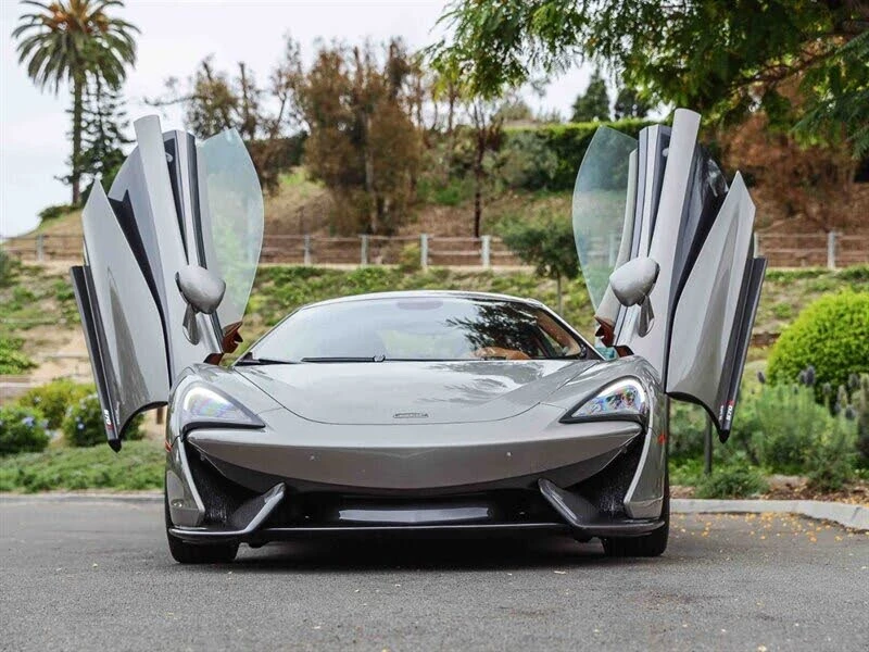 2016 McLaren 570S - Image 11 of 31