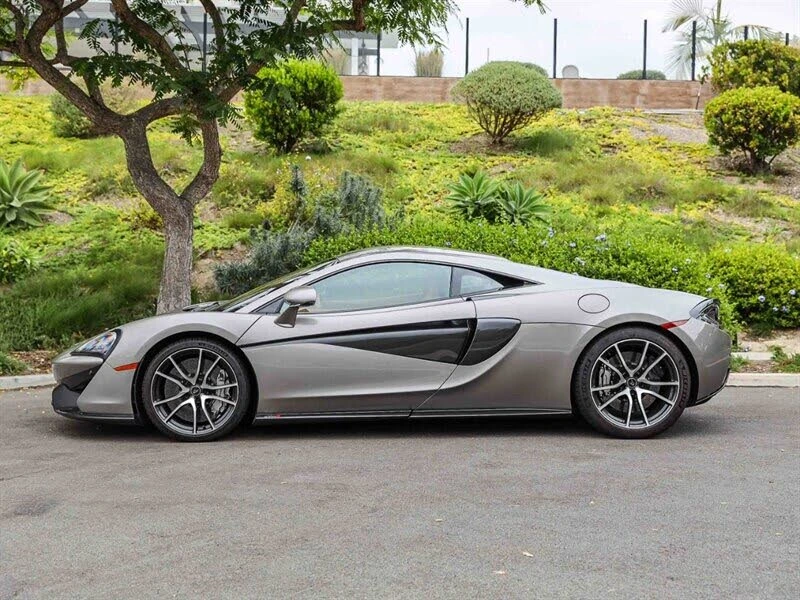 2016 McLaren 570S - Image 3 of 31